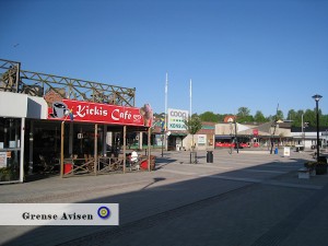 Bengtsfors är centralort i Bengtsfors kommun, Dalsland. Bengtsfors ligger vackert mellan sjöarna Lelången och Bengtsbrohöljen. Besöksmål i Bengtsfors är Halmens Hus och Gammelgården som är högt beläget uppe på Majberget.